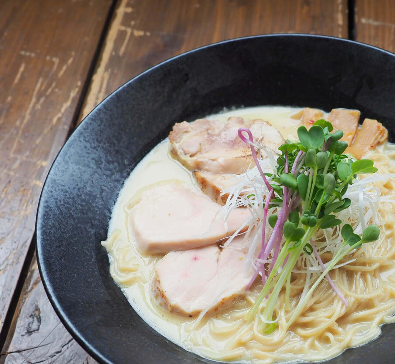 カタムキ │ 京都七条通りのラーメン屋
