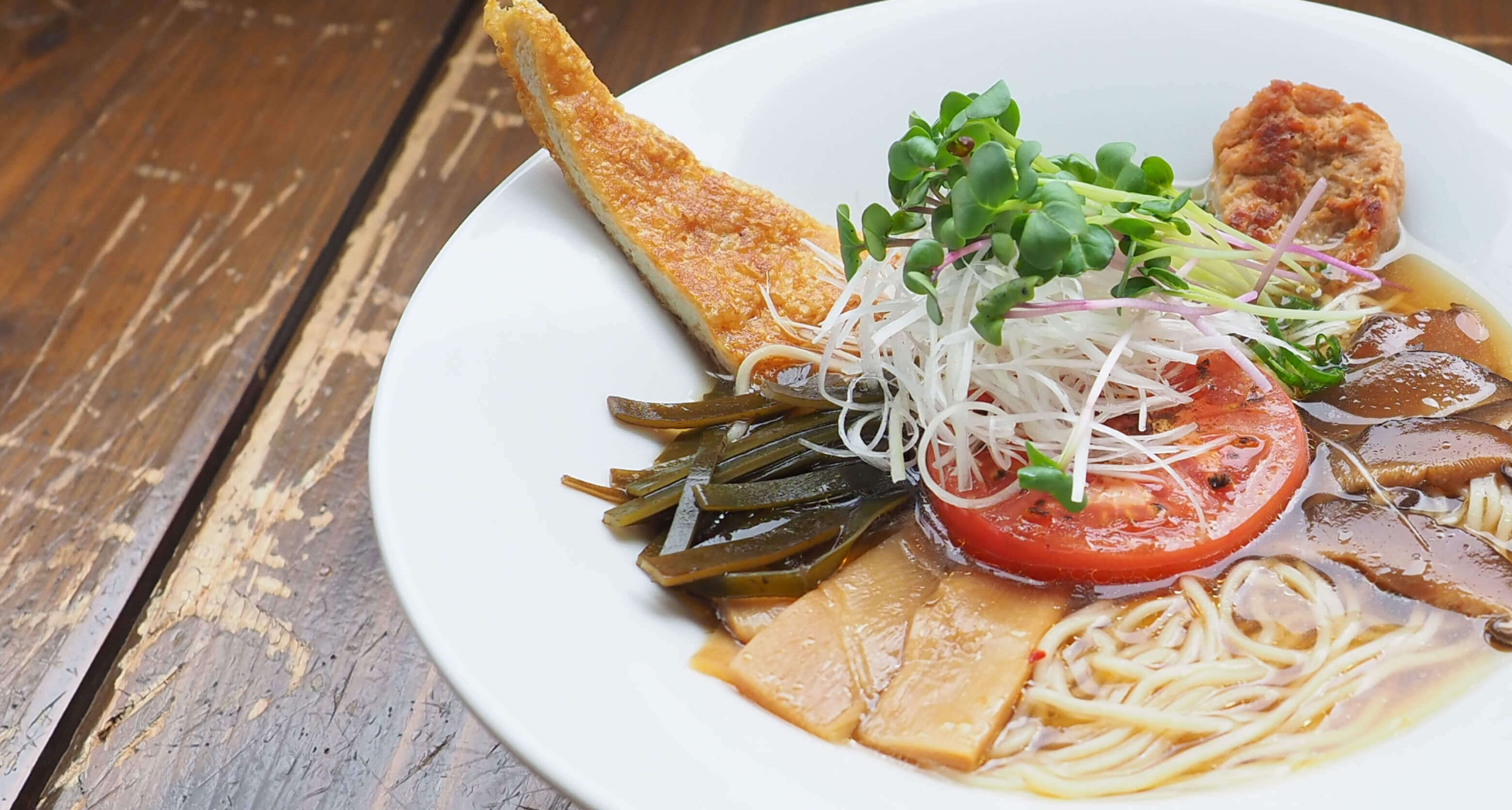 カタムキ │ 京都七条通りのラーメン屋